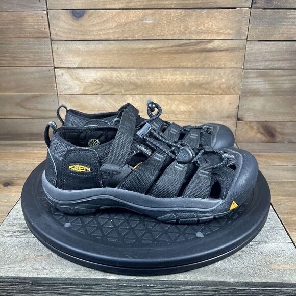 Keen Newport H2 Kids Size 3 Black Strap Waterproof Shoes Sandals Black EUC - Picture 1 of 10